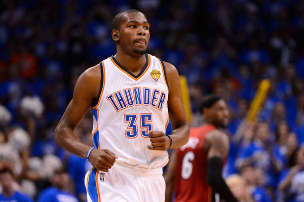 王钰栋的技 王钰栋的技